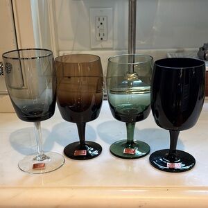 Gorham Black and Brown Drinkware Goblet Set for Dining